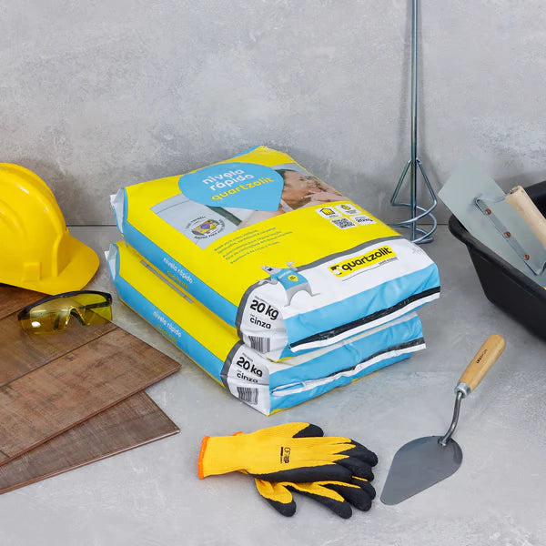Argamassa Nivela Rápido Interno Cinza 20kg Quartzolit