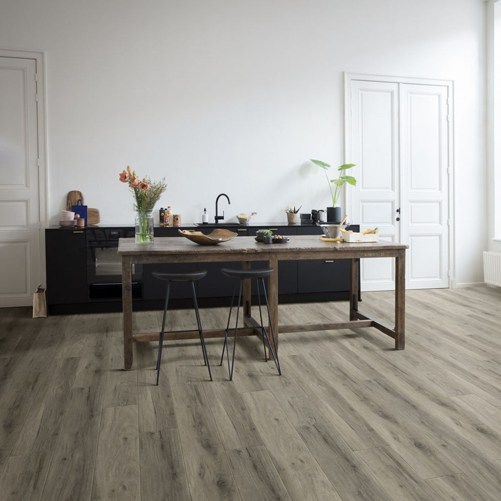 Piso vinílico em réguas - Quick-step - Vivre Marseille - caixa com 2,19m²