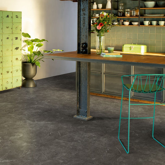 Piso vinílico em placas - Quick-step - Vivre Strasbourg - caixa com 2,23m²